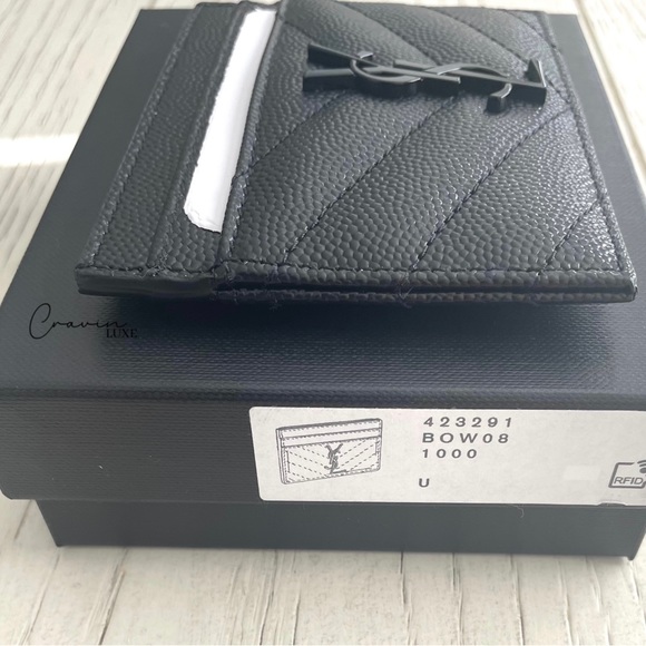 ❌❌ SOLD ❌❌New Saint Laurent Card Holder - Picture 7 of 9